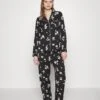 Anna Field Set - Pyjama - Black/Offwhite 1 Anna Field Set - Pyjama - Black/Offwhite -Anna Field Boutique 0d475b7e4d08437c84b19e2e6523e867