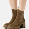 Pier One Leather - Bottines À Talons Hauts - Khaki -Anna Field Boutique 10d4c9e105d64d04a37d36749ce2db19