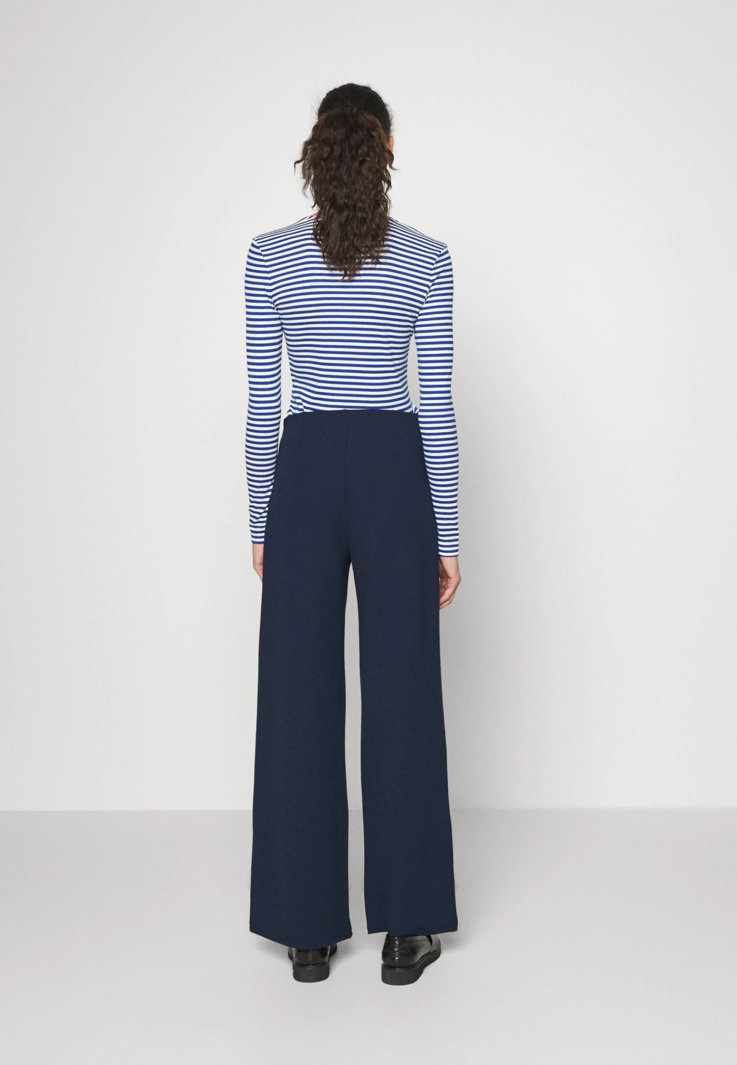 Pantalon Classique - Dark Blue 5 Pantalon Classique - Dark Blue – Image 3