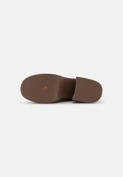 MTNG Setenta - Bottes À Plateau - Brown 12 MTNG Setenta - Bottes À Plateau - Brown -Anna Field Boutique 32806671cf9f43deb13acacdebc5da49