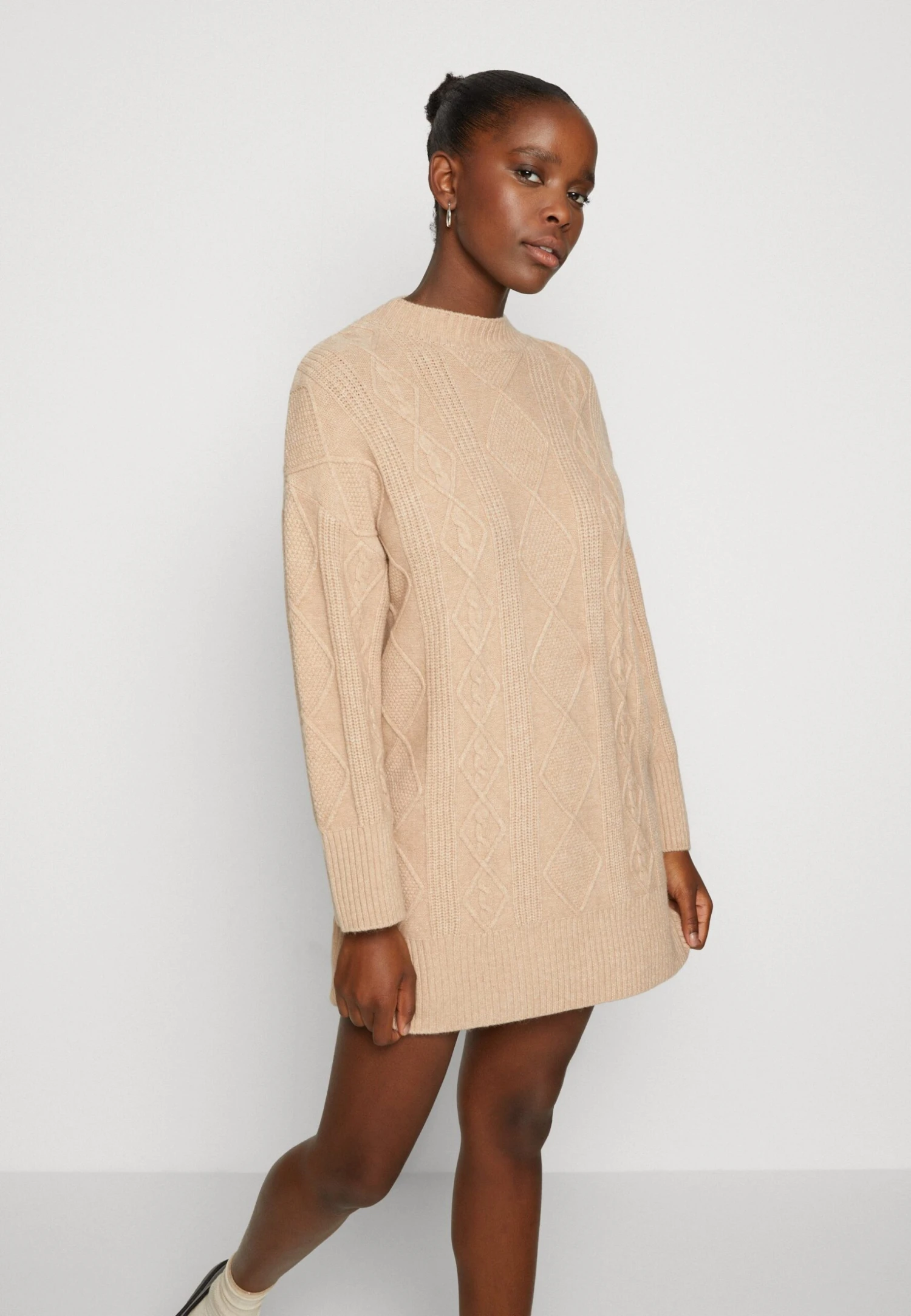 Even&Odd Perkin Ausschnitt Mini Strickkleid - Robe Pull - Tan 3 Even&Odd Perkin Ausschnitt Mini Strickkleid - Robe Pull - Tan