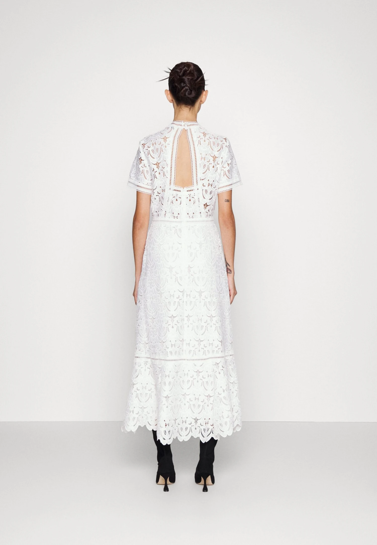 IVY OAK Marianna - Robe De Soirée - Snow White 5 IVY OAK Marianna - Robe De Soirée - Snow White – Image 3