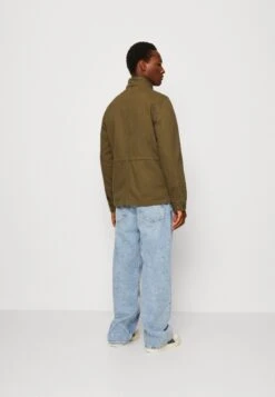 Only & Sons Onsdennis Field Jacket Unisex - Veste Légère - Olive Night 10 Only & Sons Onsdennis Field Jacket Unisex - Veste Légère - Olive Night -Anna Field Boutique 64b5df98911d406392d0984ce954a432