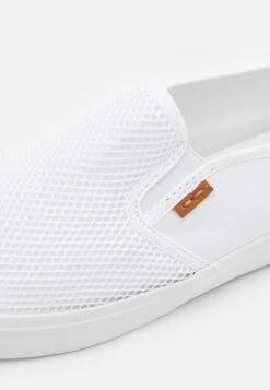 Pier One Unisex - Mocassins - White 13 Pier One Unisex - Mocassins - White -Anna Field Boutique 7af3f76c7d3048f7ace815eb38fb78e9