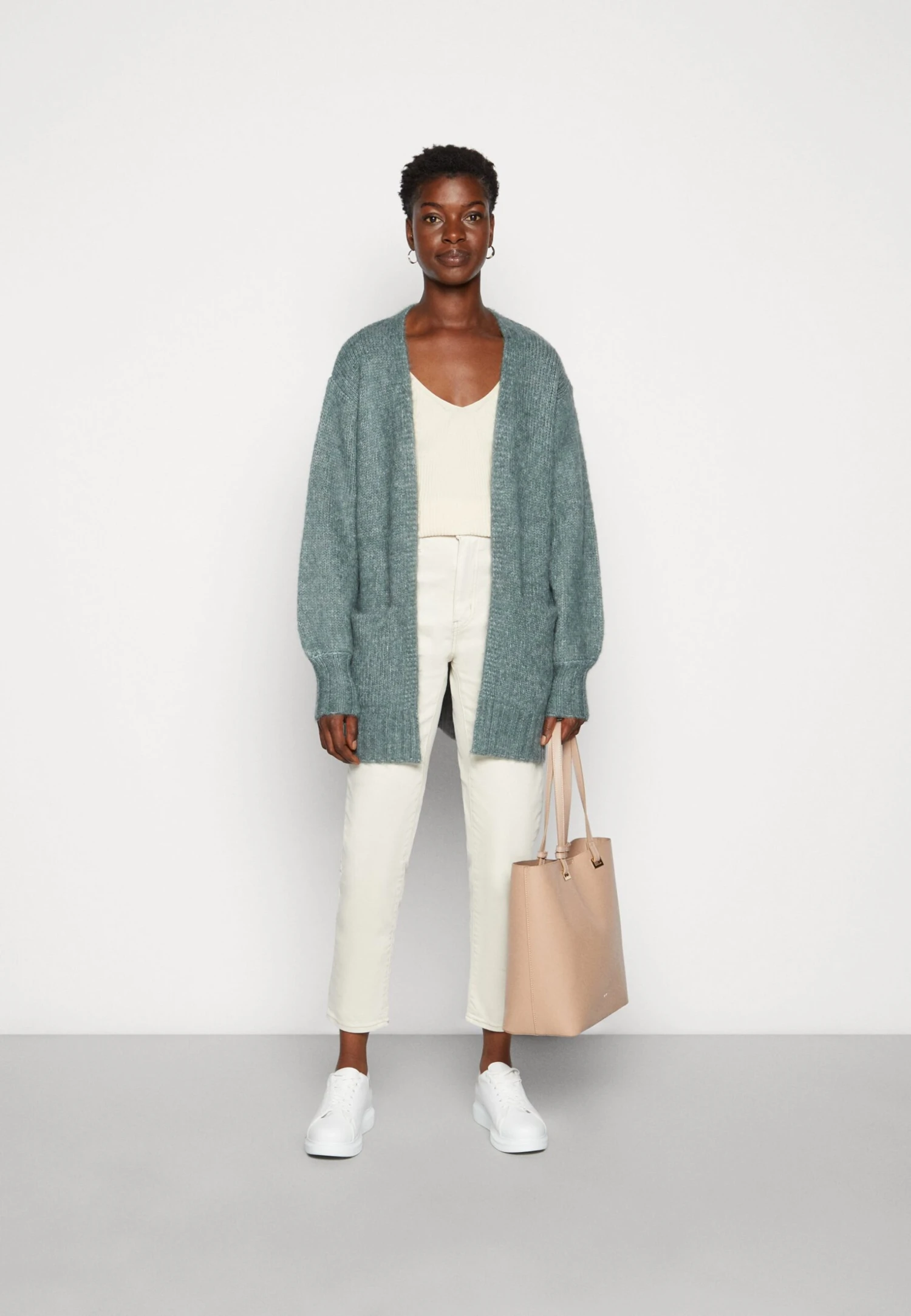 Kaffe Alioma Cardigan - Gilet - Balsam Green Melange 4 Kaffe Alioma Cardigan - Gilet - Balsam Green Melange – Image 2