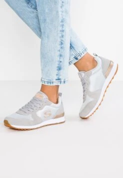 Baskets Basses - Light Grey