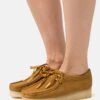 Clarks Originals Wallabee - Derbies - Oakmoss -Anna Field Boutique 8d64998ae5b54bab8086039fcb05ab05