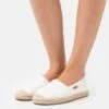 Anna Field Espadrilles - White 2 Anna Field Espadrilles - White -Anna Field Boutique 98d3b76ab9f64de9906dcc959774ee36