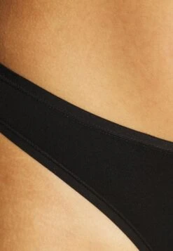 Anna Field 10 Pack - String - Black 11 Anna Field 10 Pack - String - Black -Anna Field Boutique a29dca26880f44319503a6b5d2bc0e18