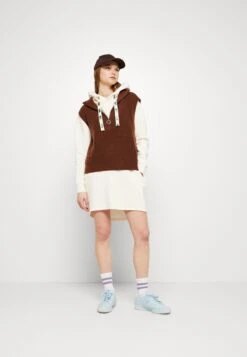Ugg Aderyn Hoodie Dress - Robe De Jour - Nimbus -Anna Field Boutique a909525e38694720860b2b4625b33902