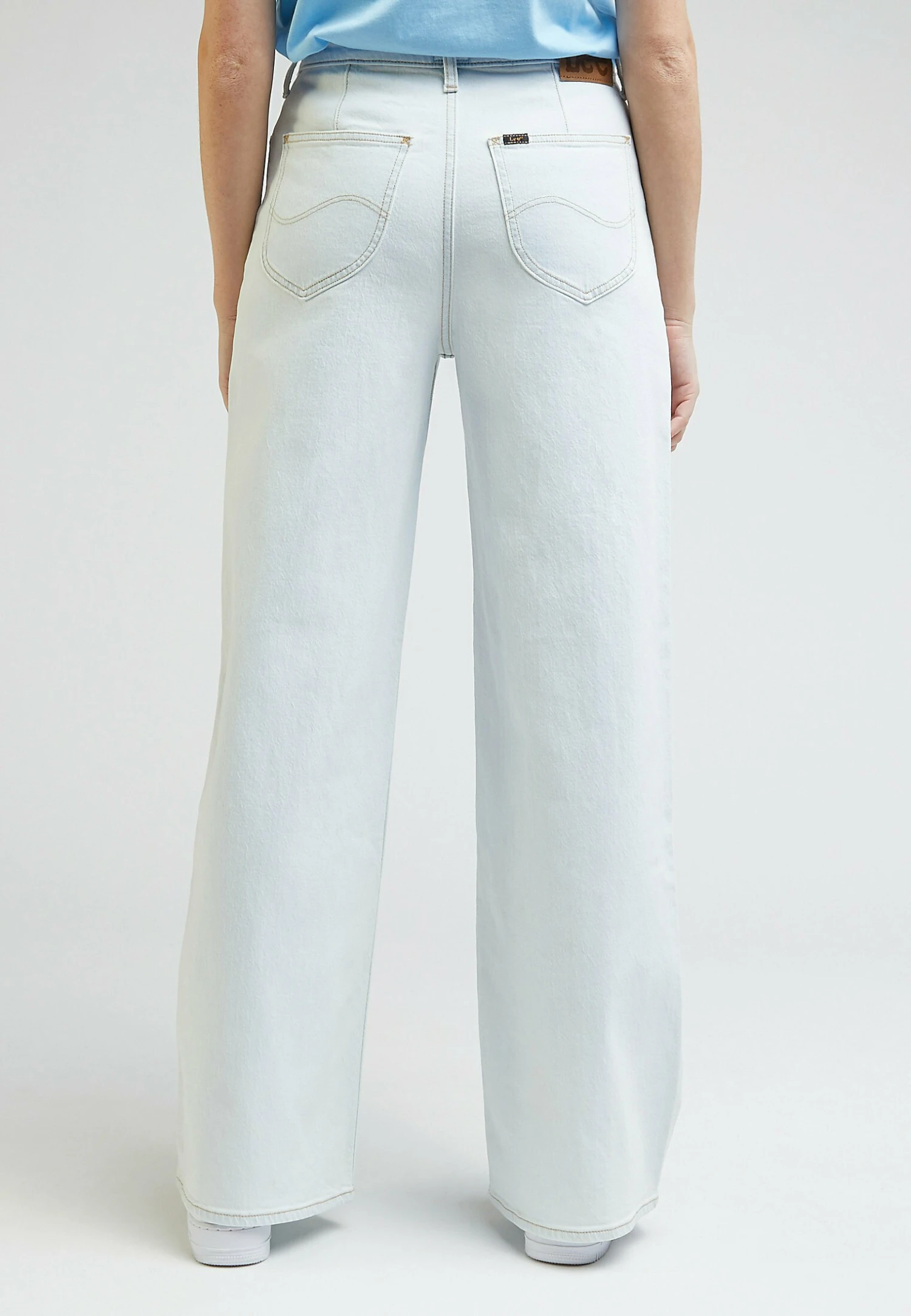 Lee Stella A Line - Jean Flare - Brisk Air 4 Lee Stella A Line - Jean Flare - Brisk Air – Image 2