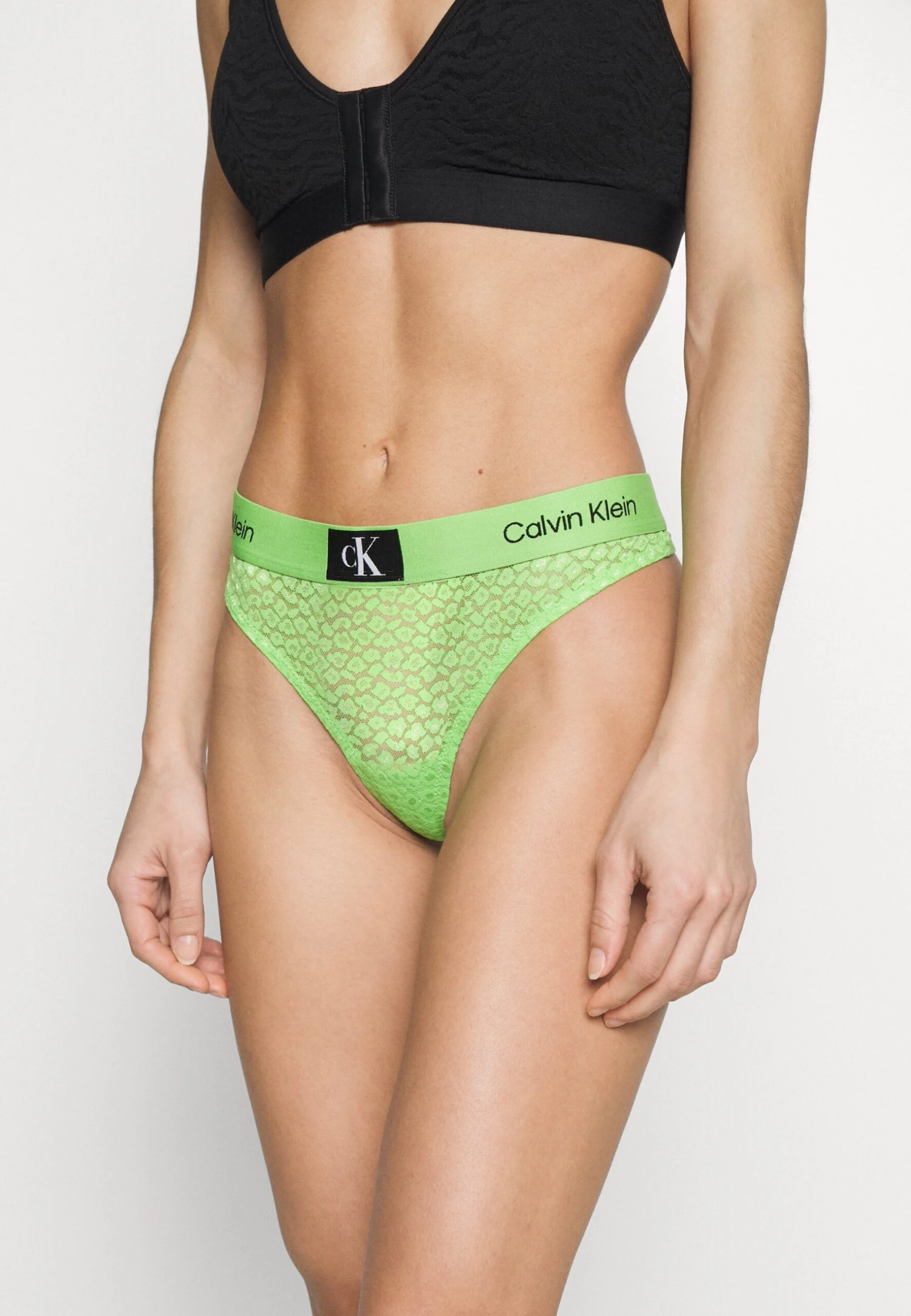 CALVIN KLEIN UNDERWEAR Modern Thong - String - Fabulous Green 3 CALVIN KLEIN UNDERWEAR Modern Thong - String - Fabulous Green