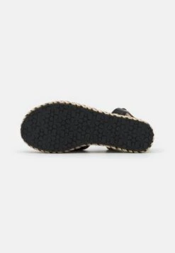Anna Field Espadrilles - Black -Anna Field Boutique b2b3d7551a5d4ce4aa36e9bce4a7cf43
