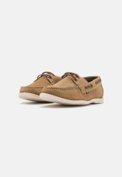Pier One Leather Unisex - Chaussures Bateau - Beige -Anna Field Boutique b9e75694171a4ba783f298e216aa0209