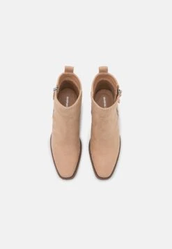 Even&Odd Santiags - Beige 13 Even&Odd Santiags - Beige -Anna Field Boutique bee32a85dba74abca9b044311bd1b071