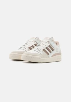 Adidas Originals Forum Unisex - Baskets Basses - Core White/Chalky Brown/Taupe 13 Adidas Originals Forum Unisex - Baskets Basses - Core White/Chalky Brown/Taupe -Anna Field Boutique c5831c36d6604a7c9c5027ddb0aae133