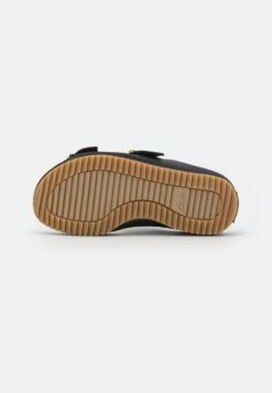 Clarks Brookleigh Sun - Chaussons - Black -Anna Field Boutique f644f42fa58e43f4a8e113eea0f2f6f0