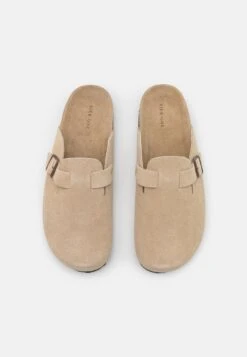Pier One Leather Unisex - Chaussons - Beige 11 Pier One Leather Unisex - Chaussons - Beige -Anna Field Boutique fb9c0aed91d14aa2a90f9e1af6a1df5d
